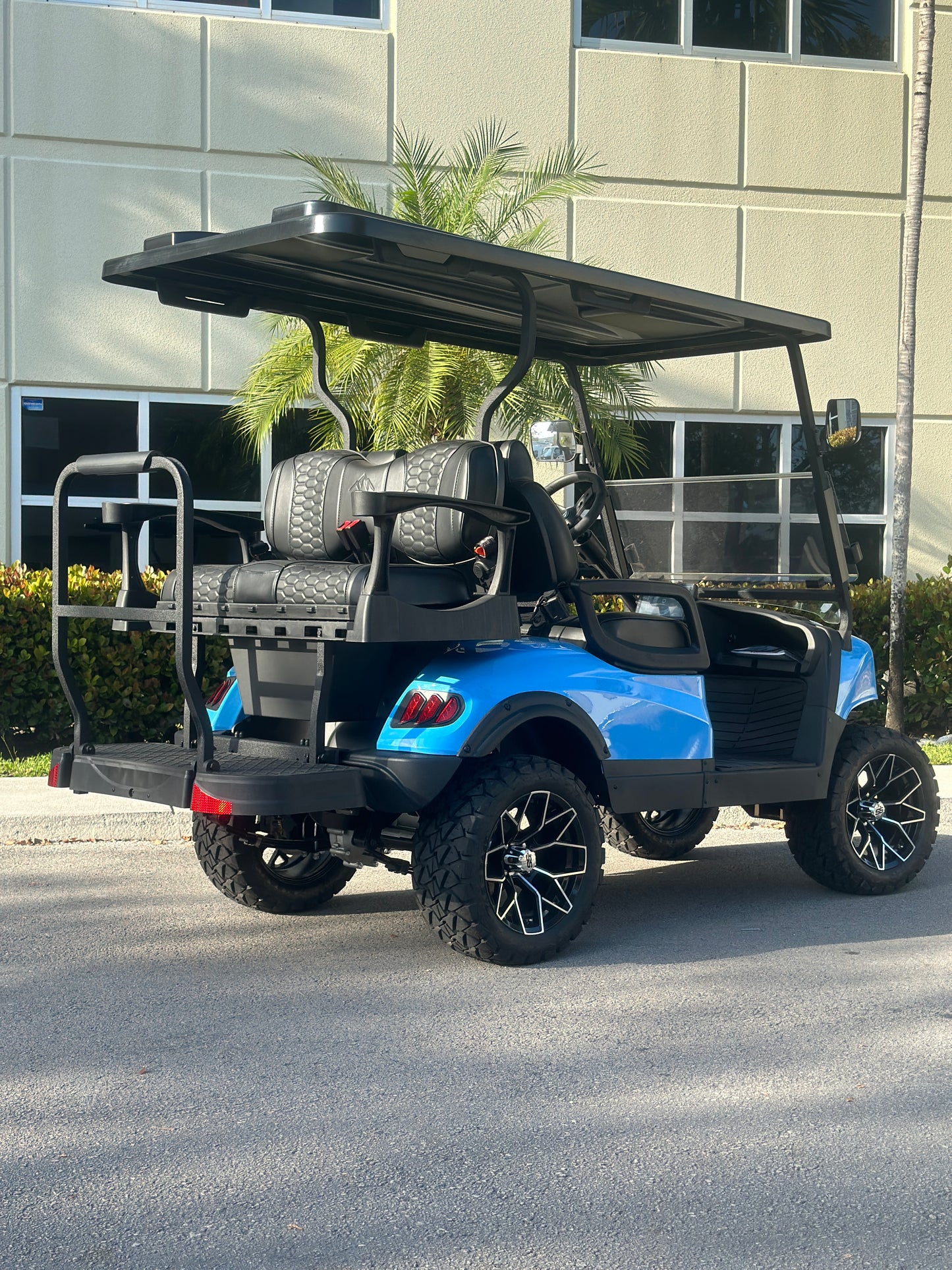 2024 Sierra AX2