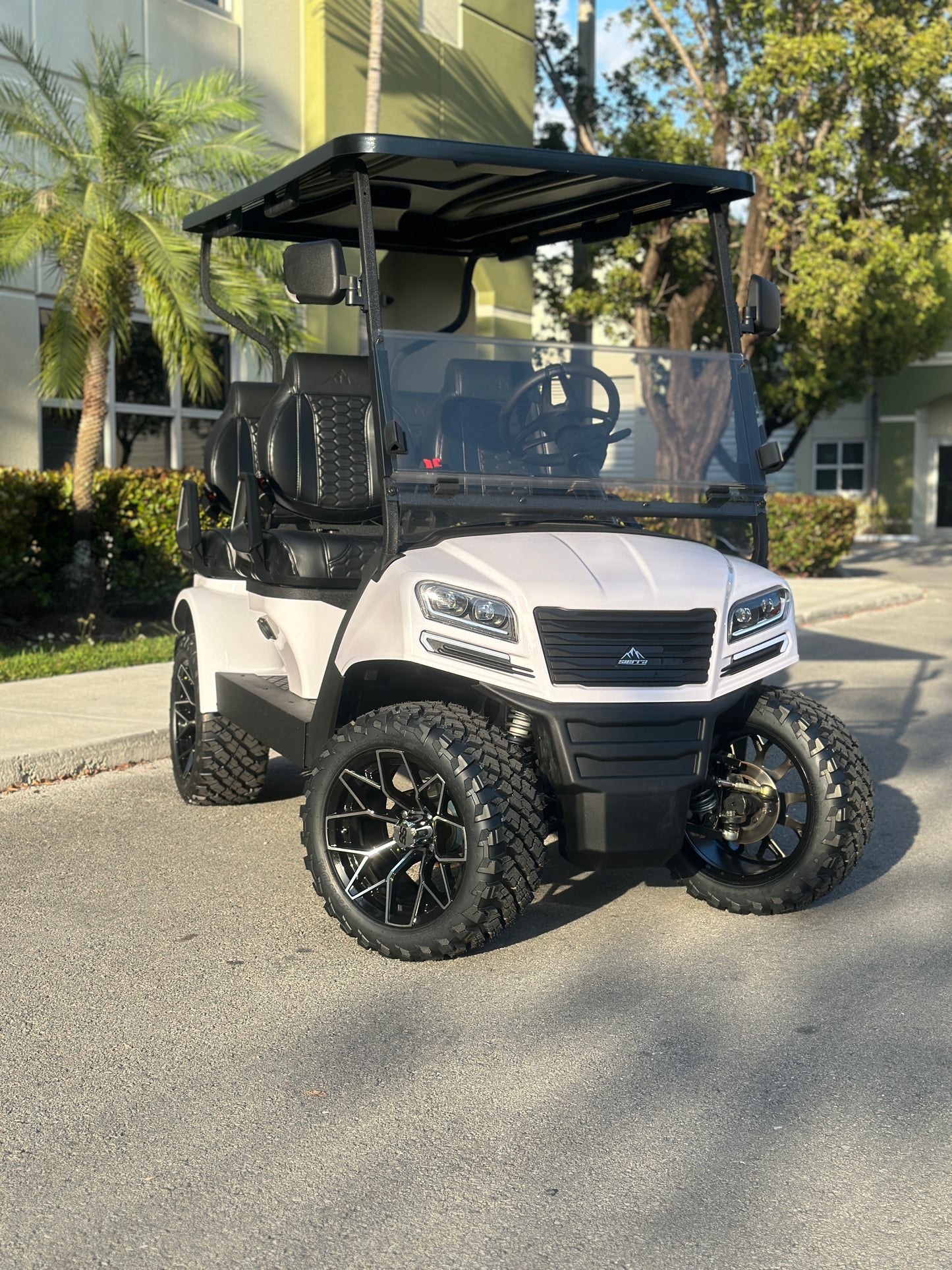 2024 Sierra AX4