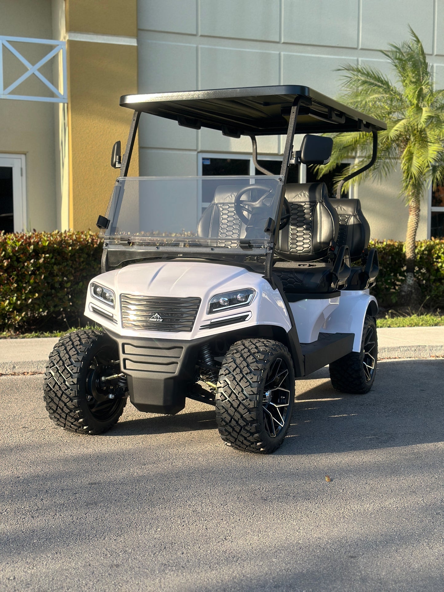 2024 Sierra AX4